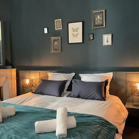 De Charme Mamie Angele